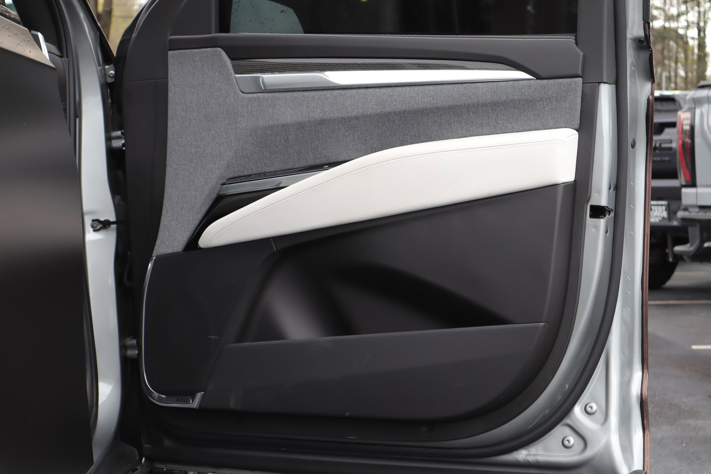 2025 Cadillac Escalade V