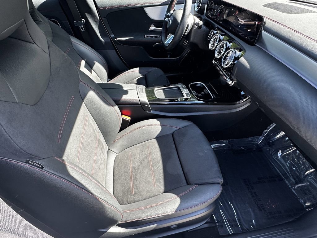 2025 Mercedes-Benz CLA 250 4MATIC