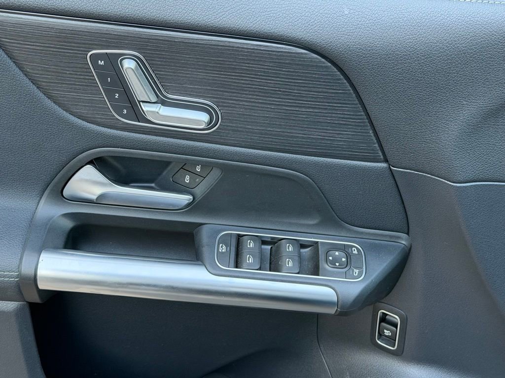 2022 Mercedes-Benz GLA 250