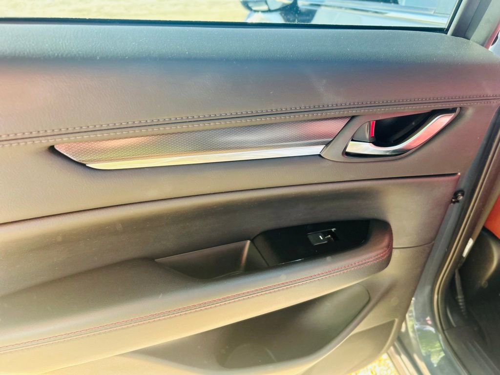 2023 MAZDA Cx-5 Carbon Edition