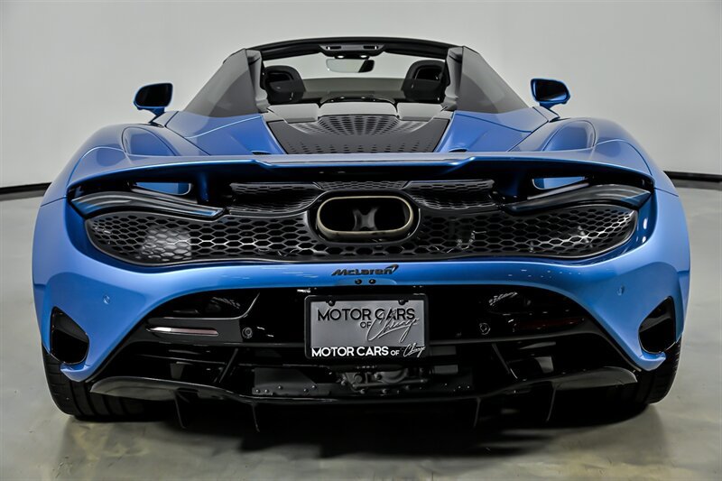 Used 2025 McLaren 750S Spider photo 10