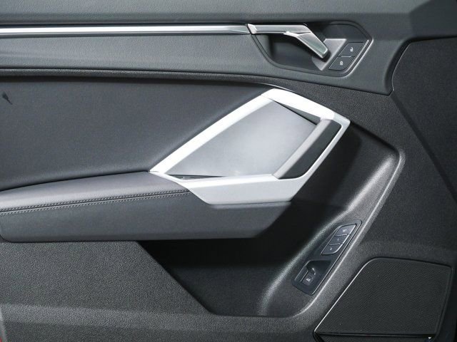 2025 Audi Q3 2.0T Premium Plus