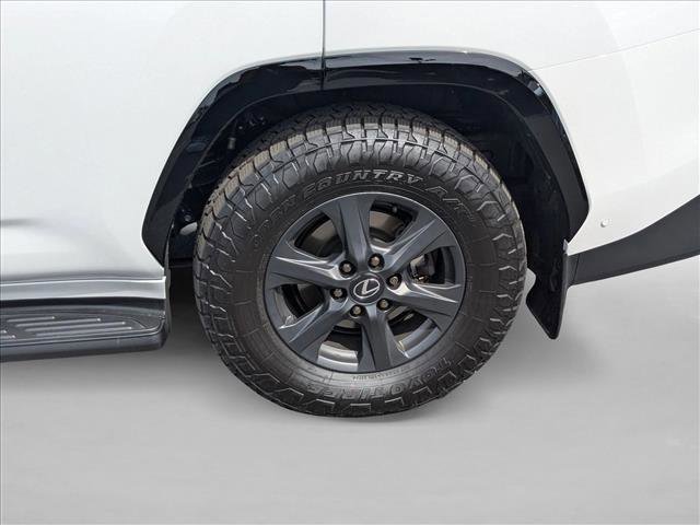 2025 Lexus LX 700h Overtrail