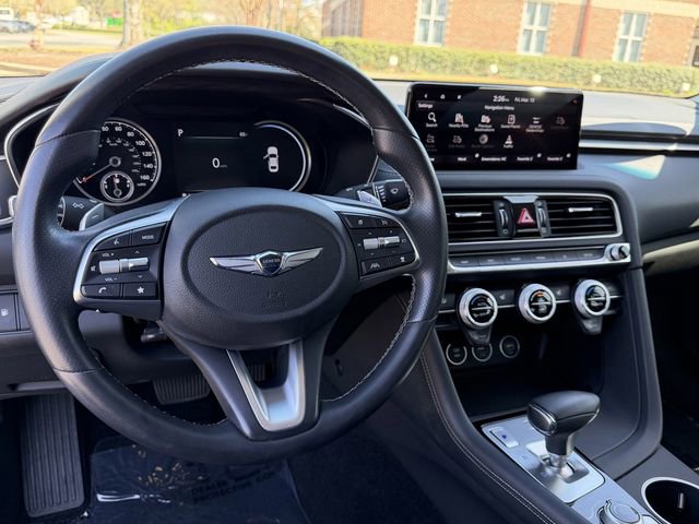 2022 Genesis G70 2.0T