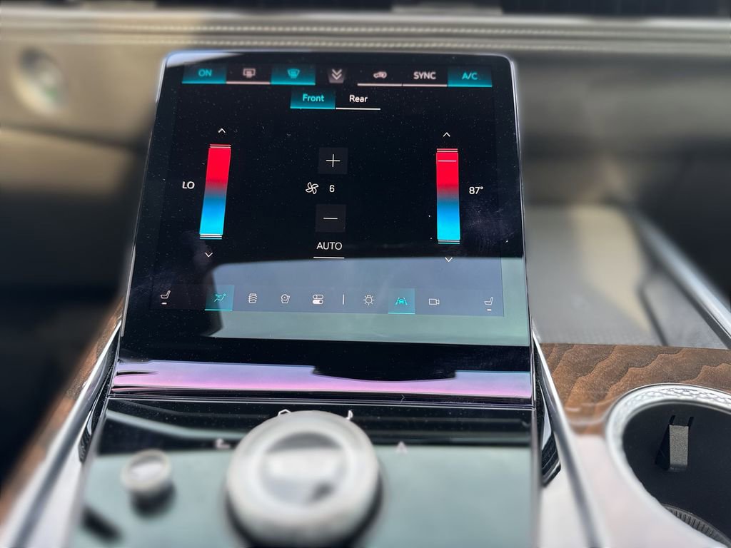 2025 Cadillac Escalade Premium Luxury Platinum