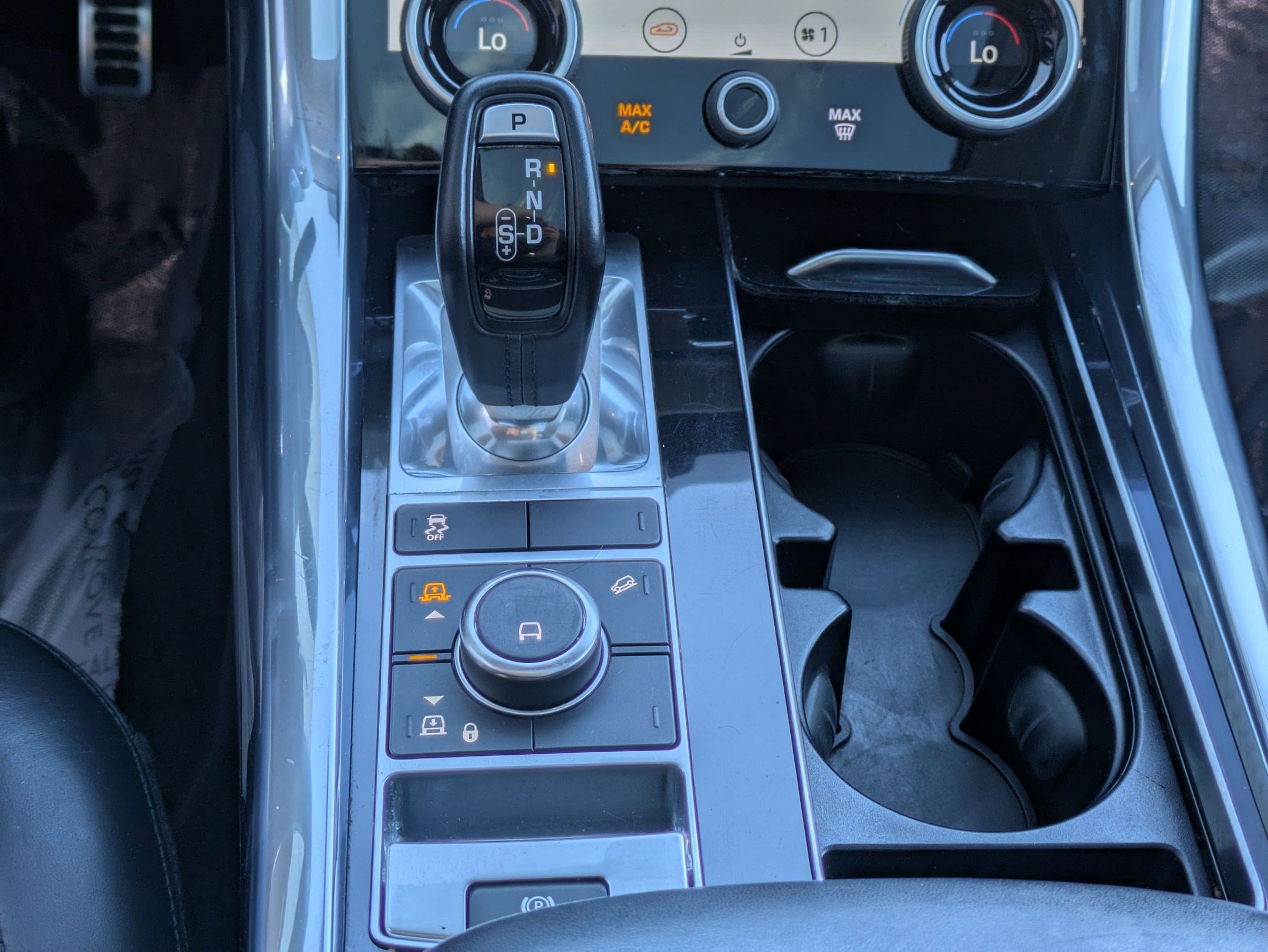 2022 Land Rover Range Rover Sport HSE Silver Edition