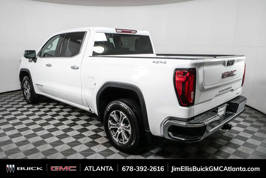 2025 GMC Sierra 1500 SLT