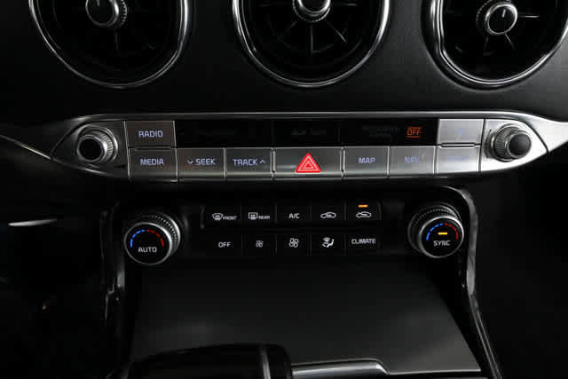 2018 Kia Stinger GT1