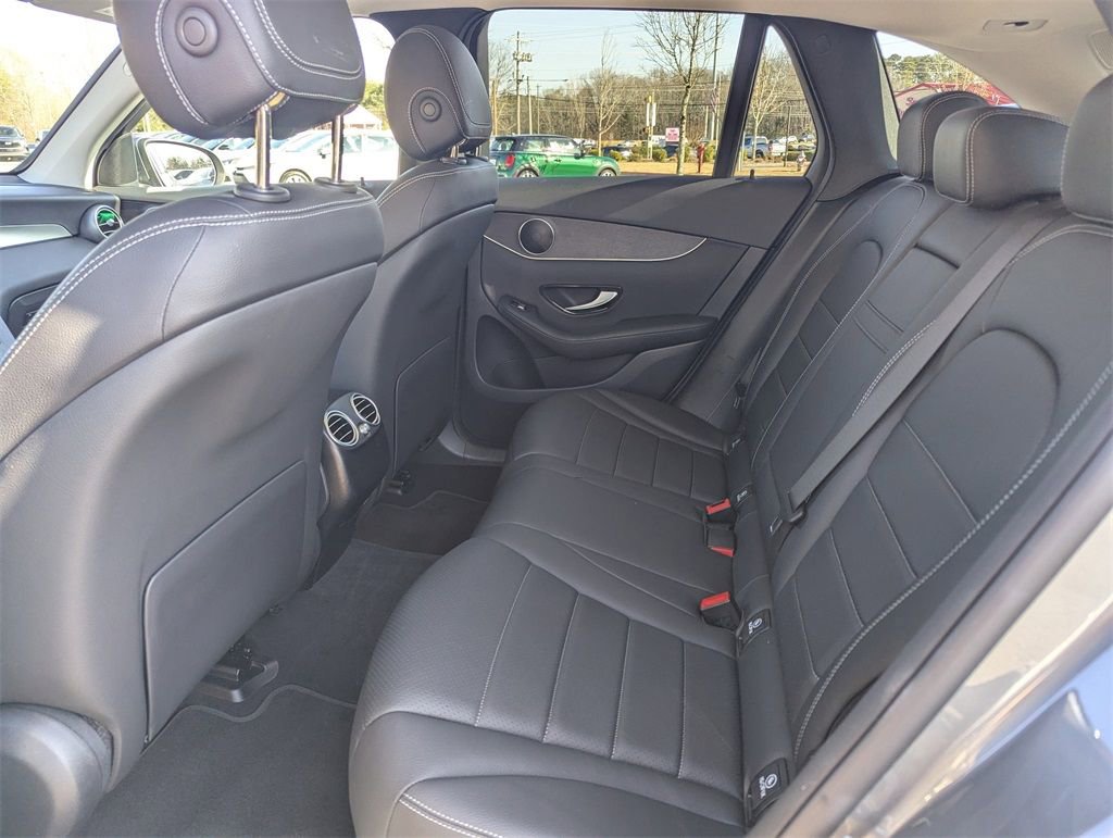 2022 Mercedes-Benz GLC 300