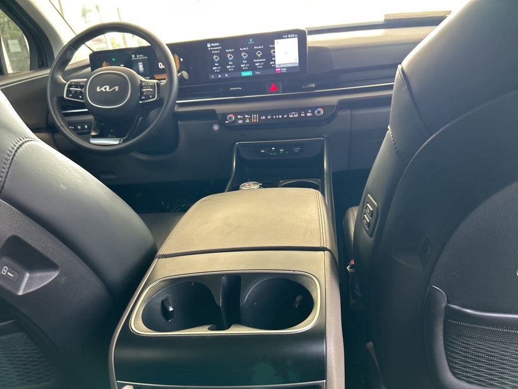 2025 Kia Carnival EX