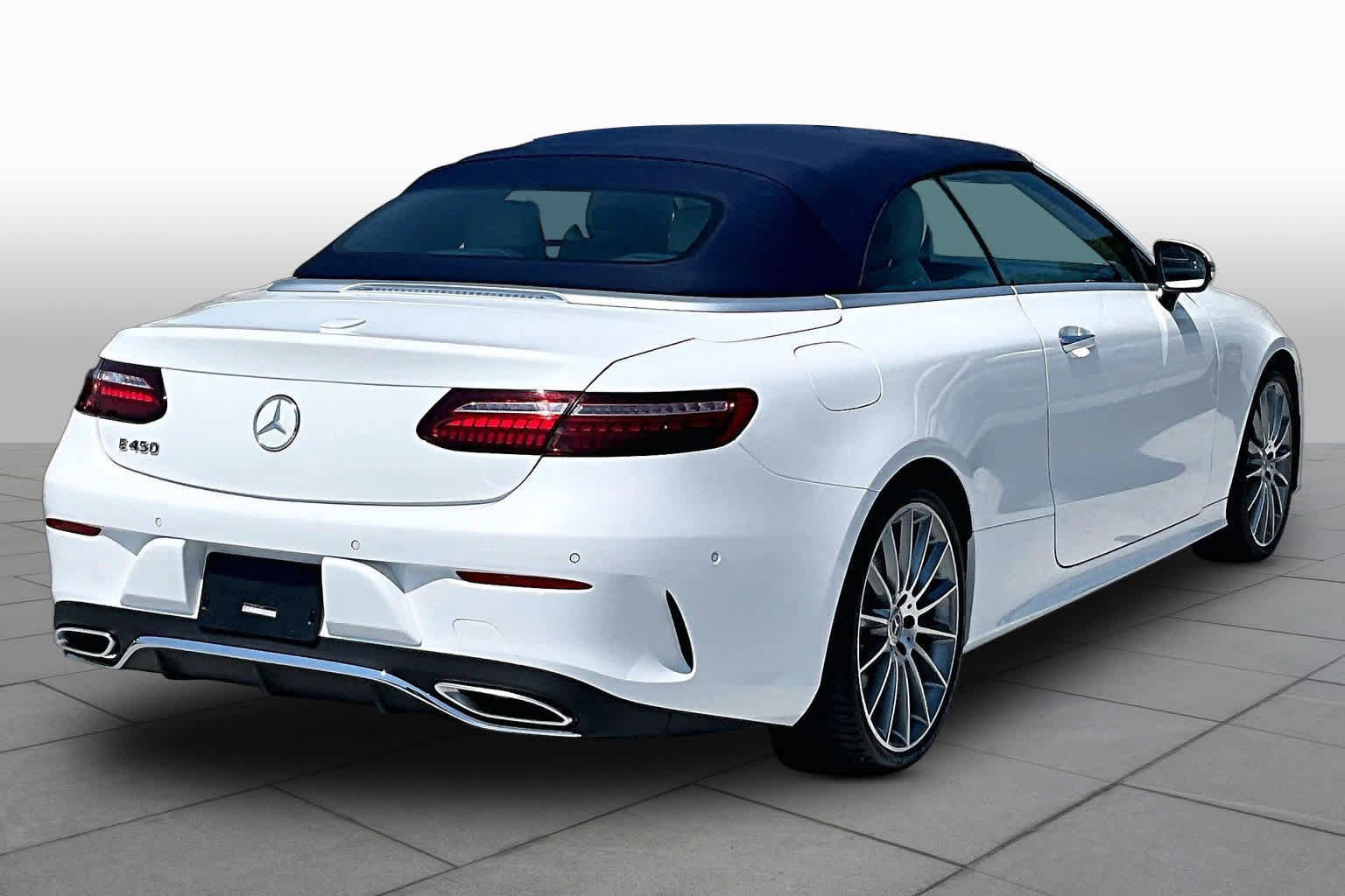 2022 Mercedes-Benz E 450 Cabriolet
