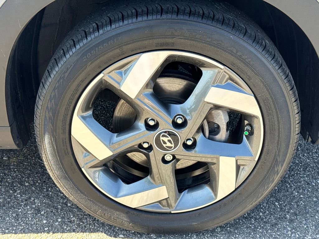 2023 Hyundai Venue SEL