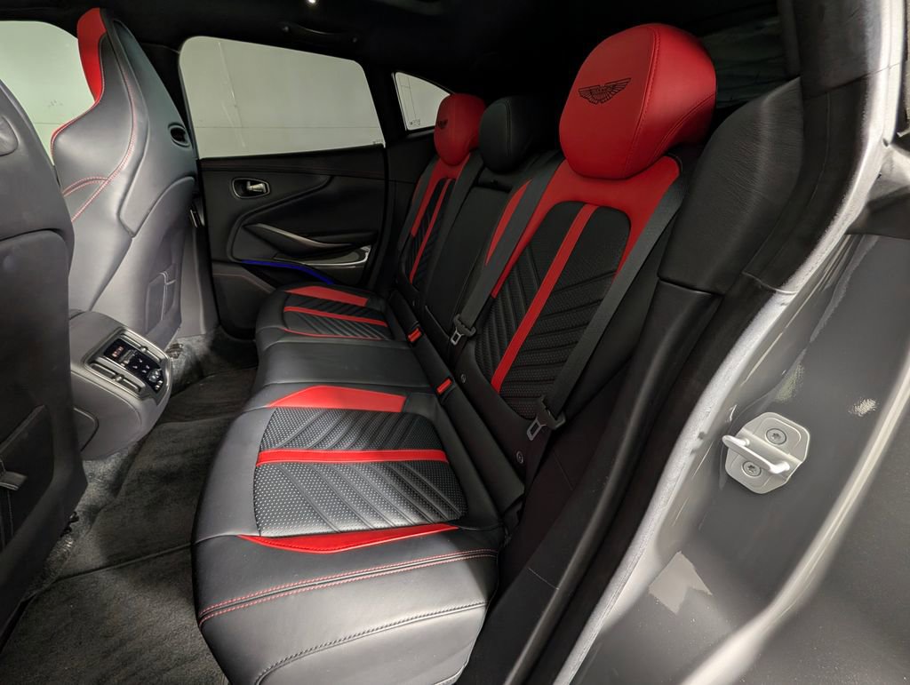 2023 Aston Martin DBX 707