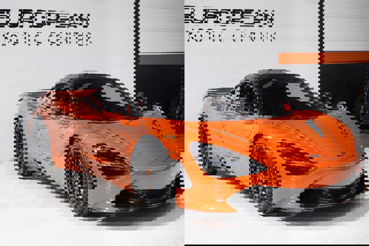 Used 2018 McLaren 720S Performance photo 32