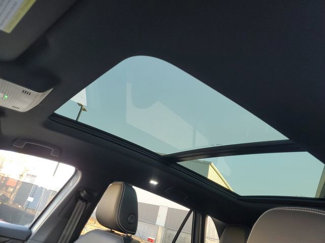 2026 Volkswagen Atlas Cross Sport SEL R-Line