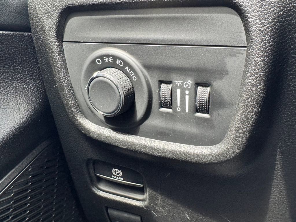 2024 Jeep Grand Cherokee Laredo X