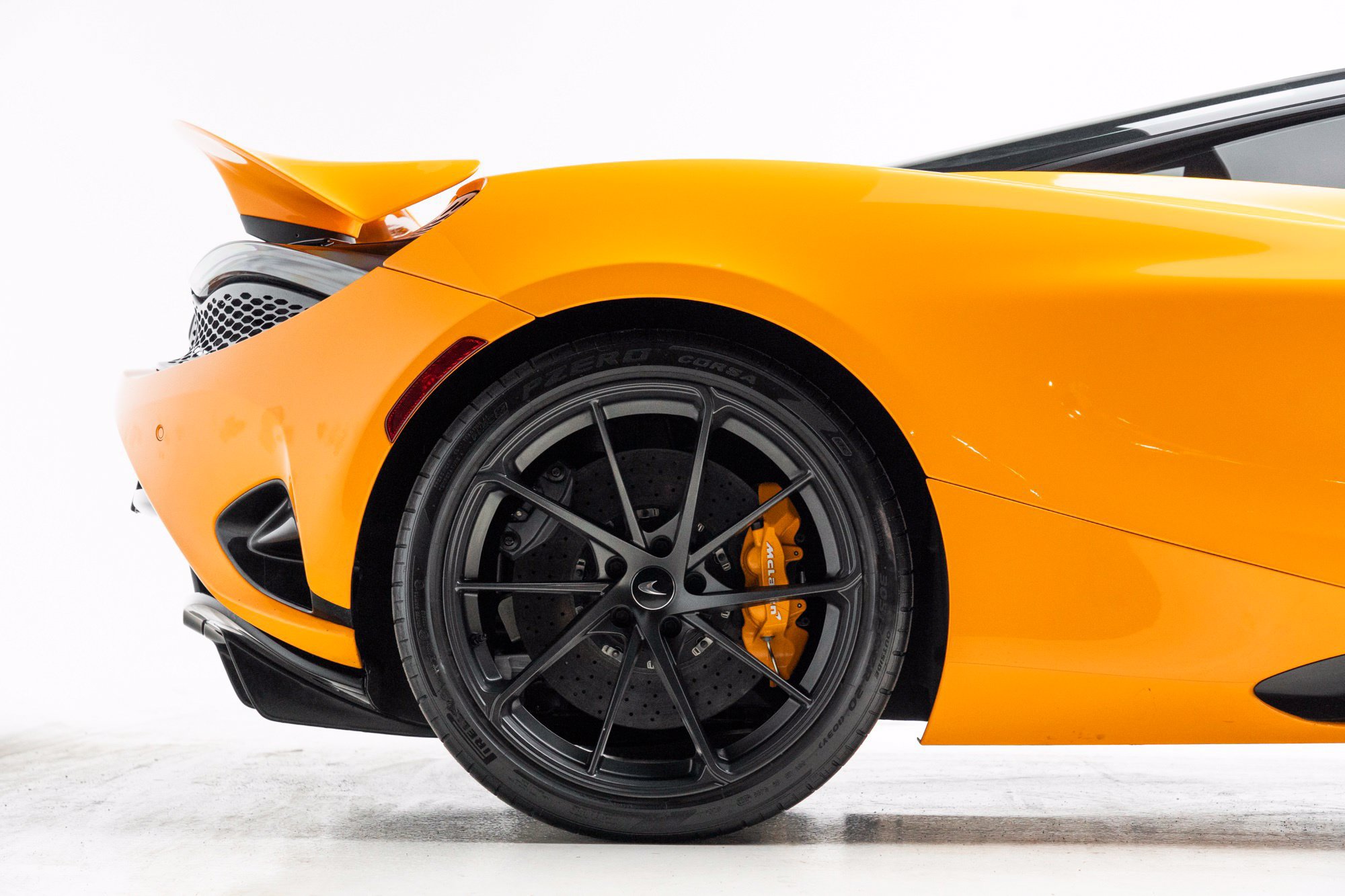 Used 2024 McLaren 750S photo 72