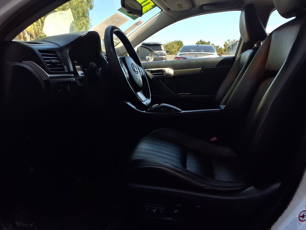 2011 Lexus CT 200h Premium