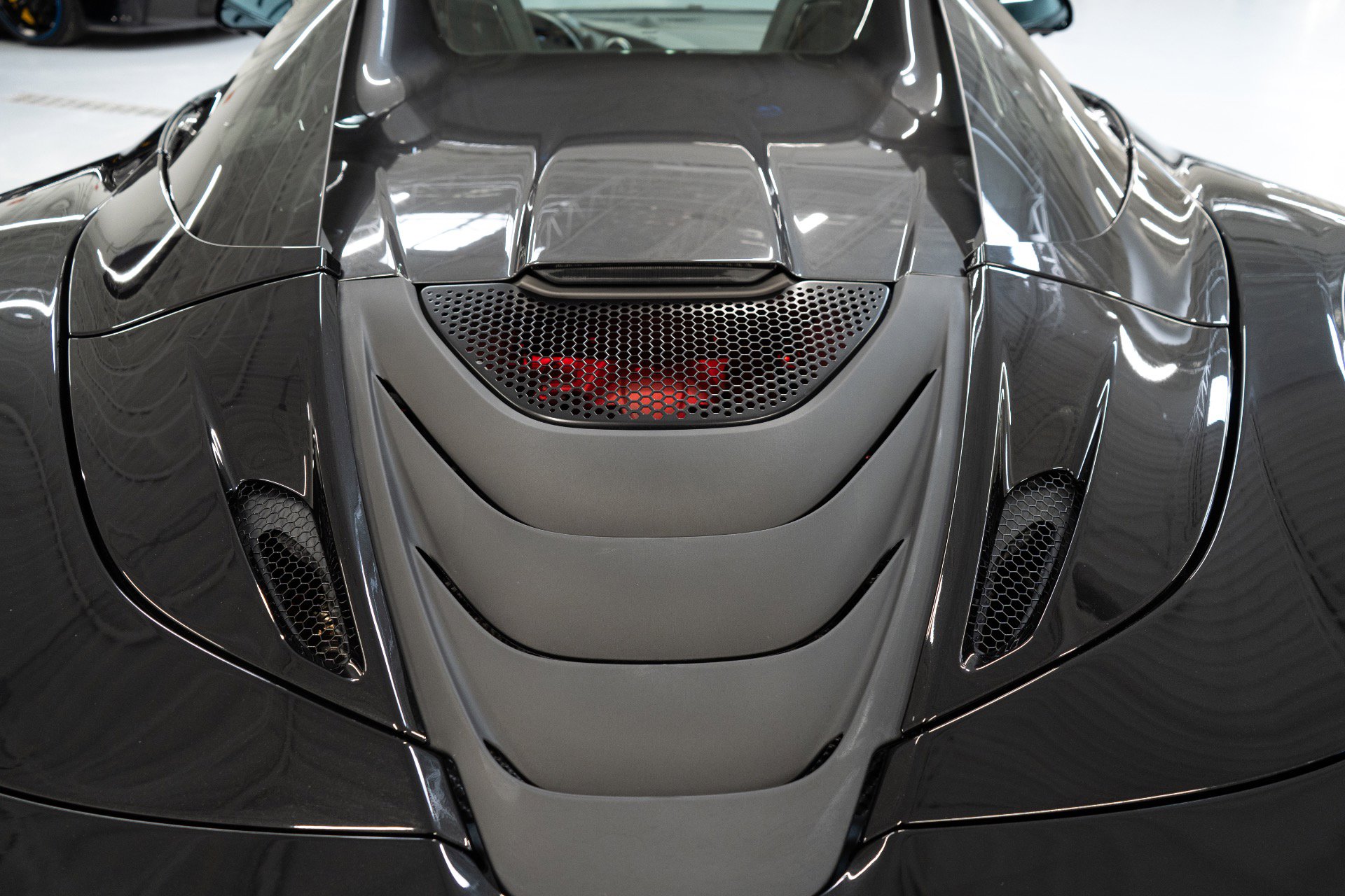 Used 2020 McLaren 720S Luxury photo 60