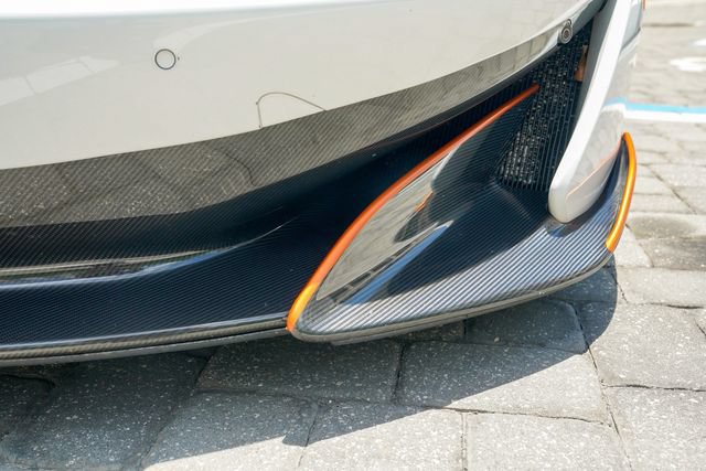 Used 2019 McLaren 600LT photo 41