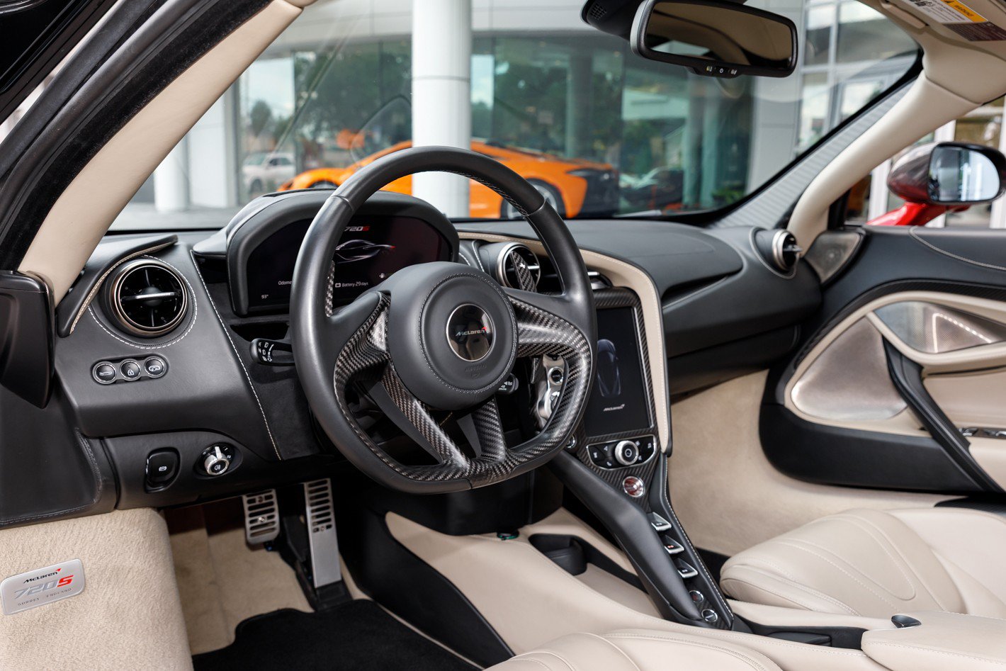 Used 2018 McLaren 720S Luxury photo 24
