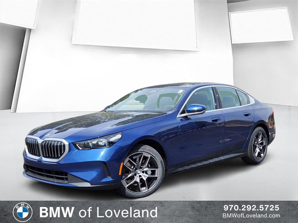 New 2026 BMW 530i xDrive w/ Premium Package