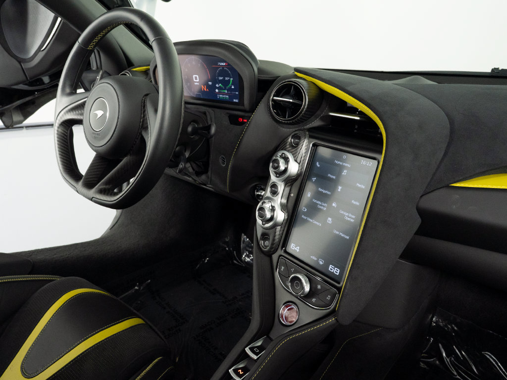Used 2020 McLaren 720S Performance photo 29