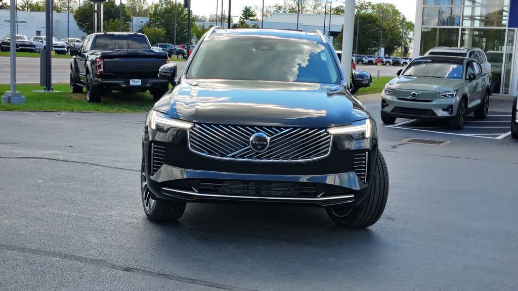 2026 Volvo Xc90 B6 Plus