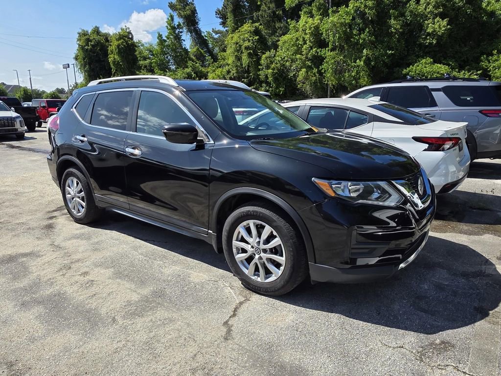 Used 2018 Nissan Rogue SV