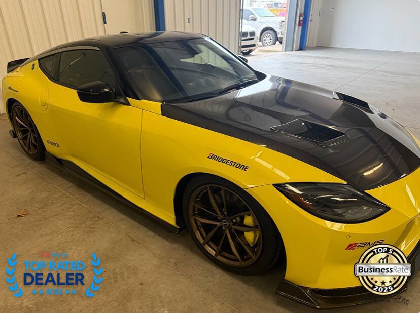 Used 2023 Nissan Z w/ Floor Mat Package (L93)