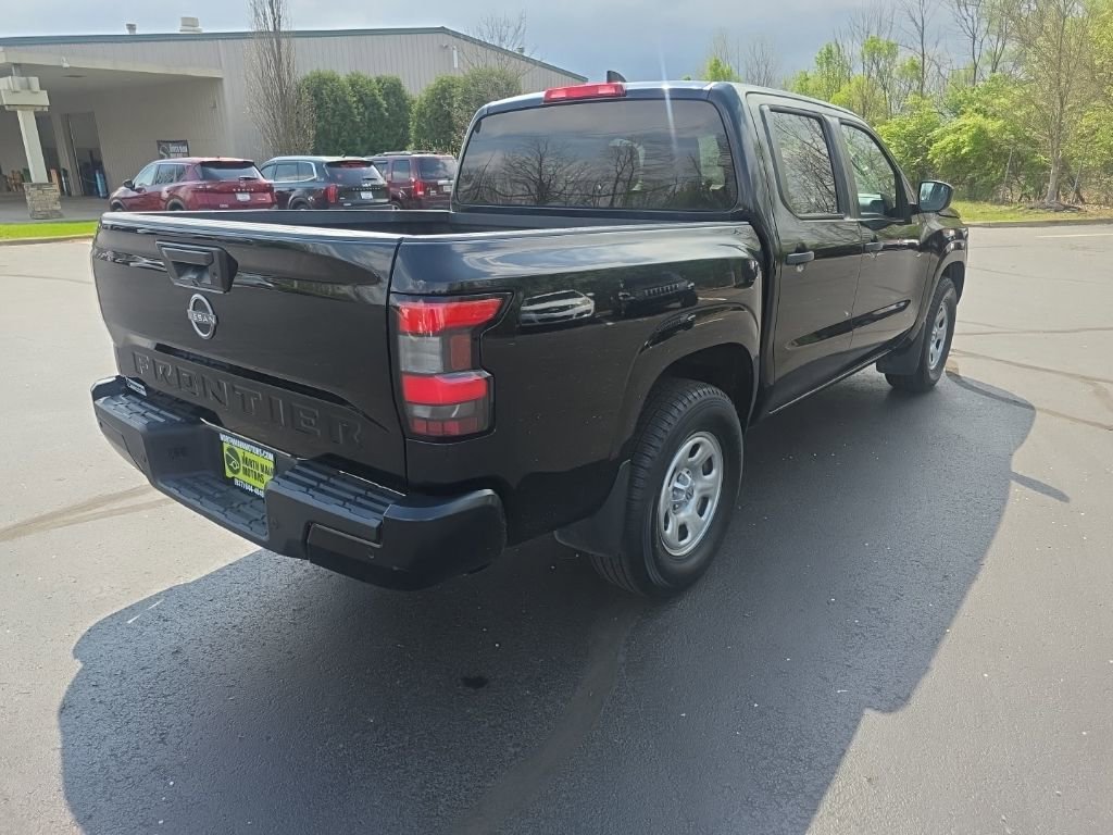 2022 Nissan Frontier S