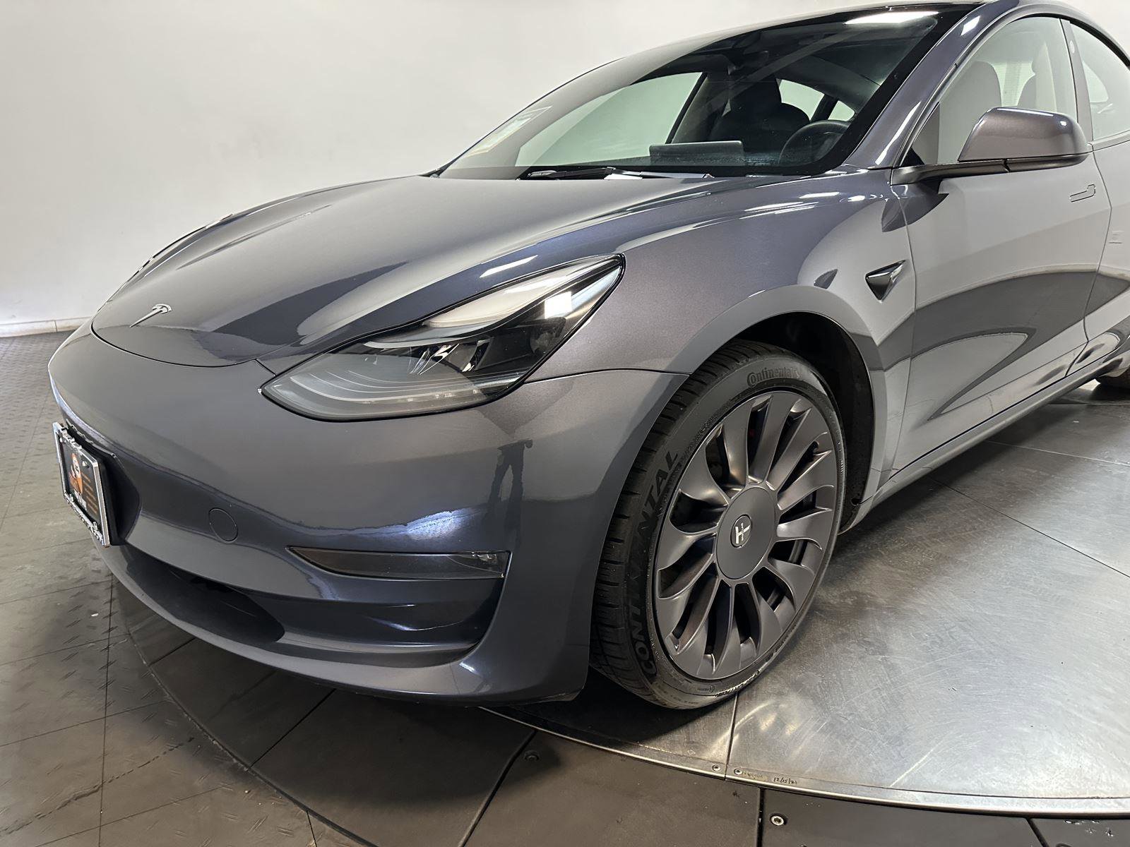 2023 Tesla Model 3 Performance