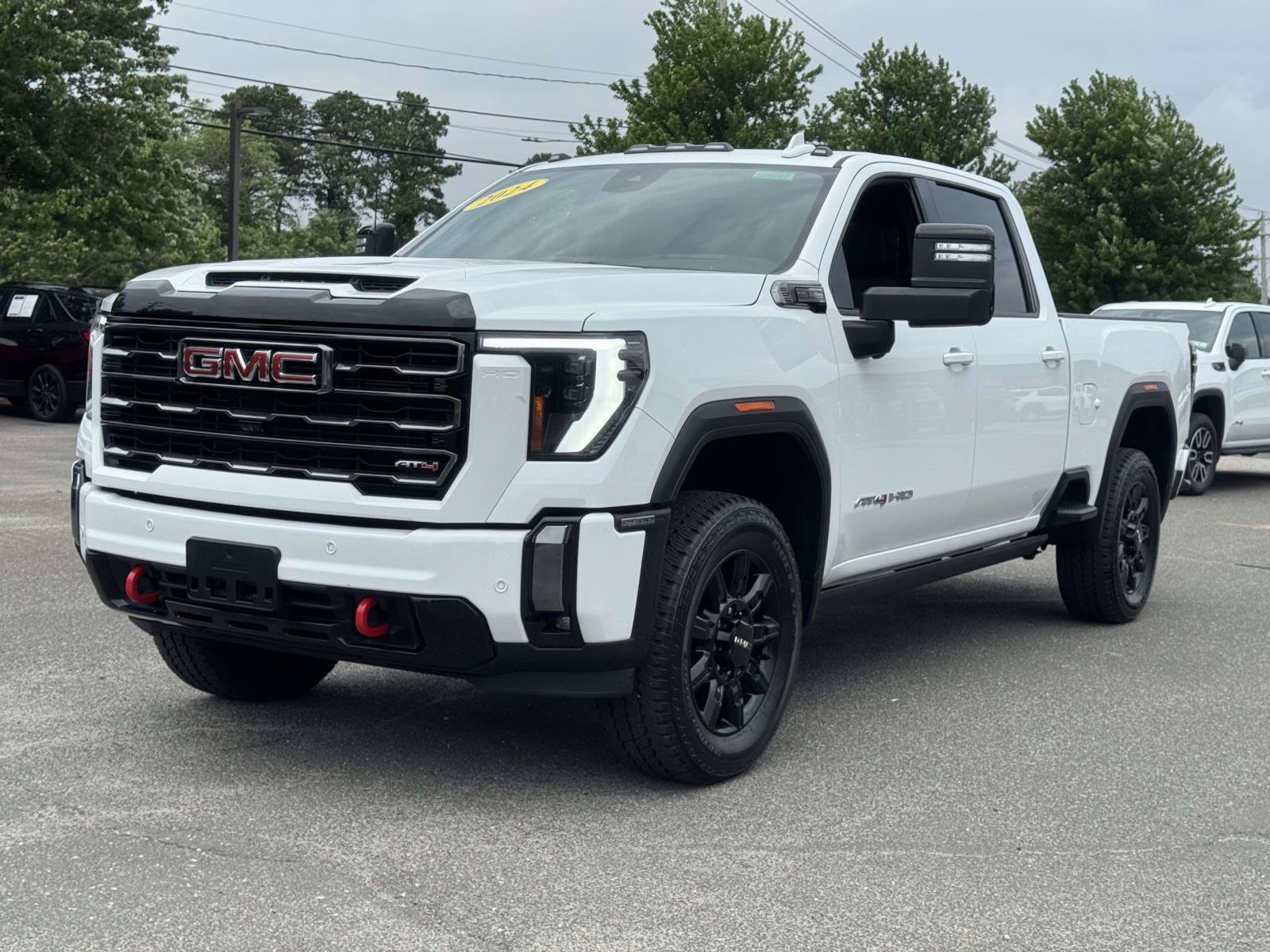 Used 2024 GMC Sierra 2500 AT4 w/ AT4 Premium Plus Package