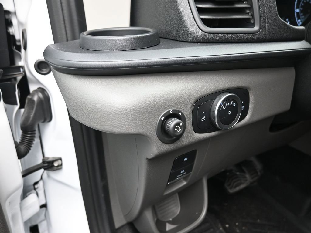 2024 Ford Transit 150 Low Roof AWD