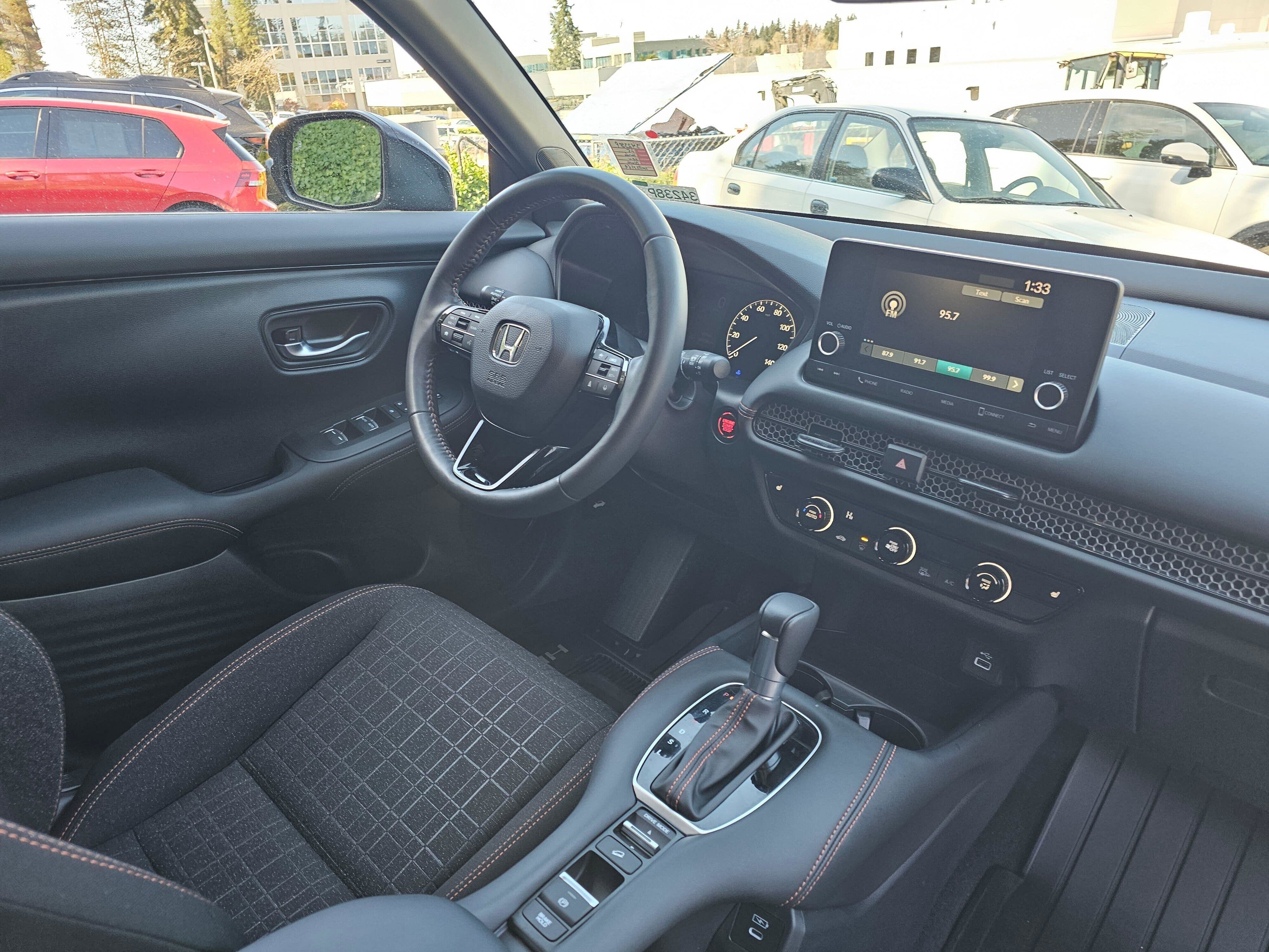 2025 Honda HR-V Sport