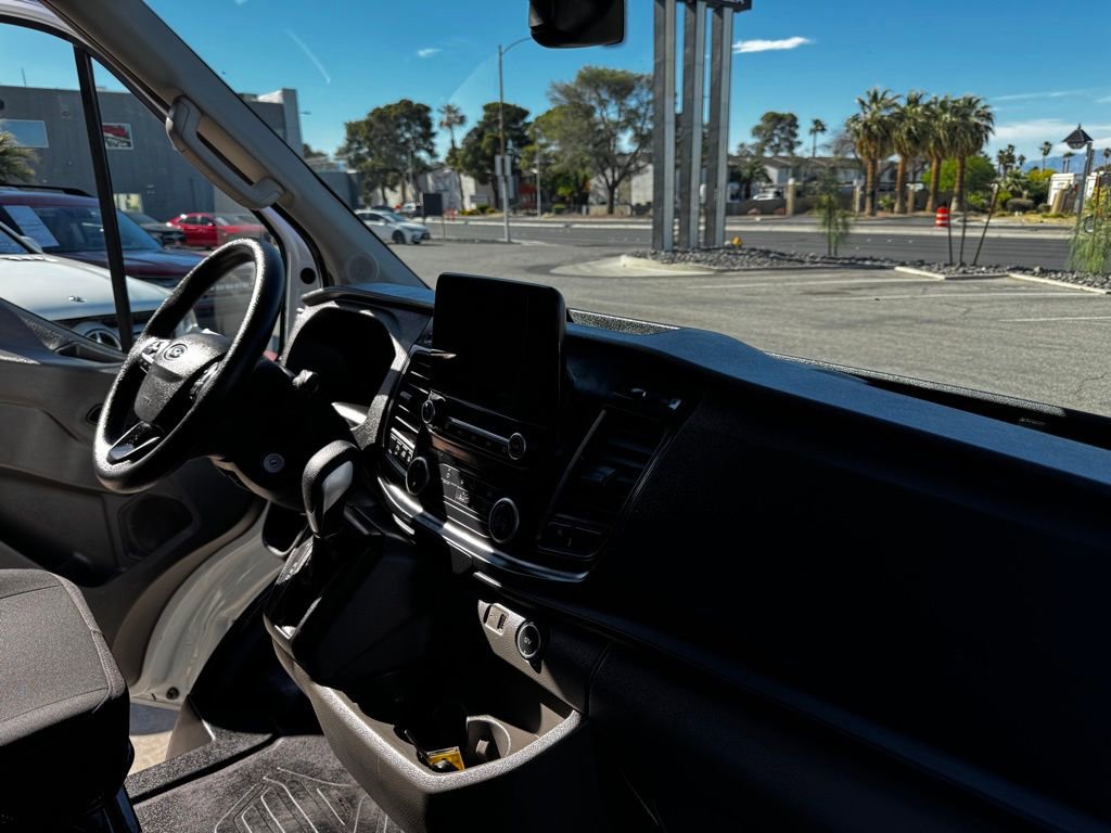 2020 Ford Transit 250 Medium Roof