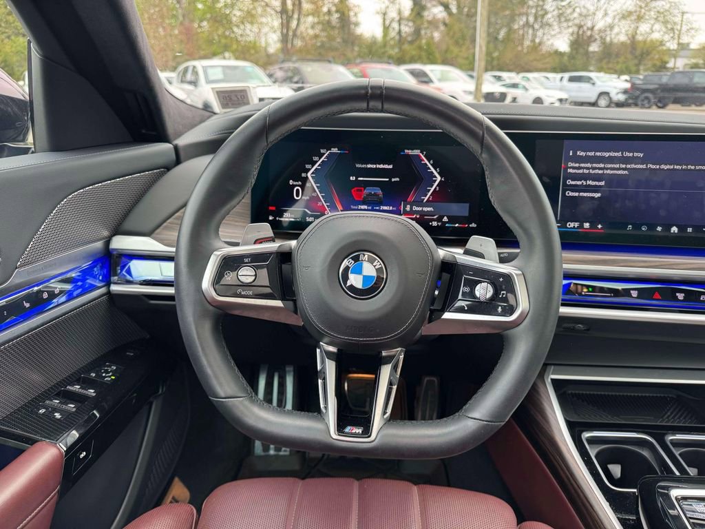2023 BMW 760i xDrive