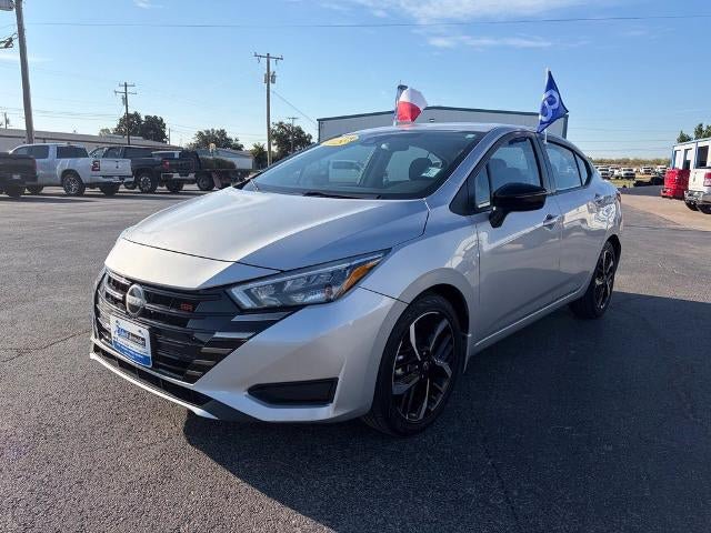 Used 2025 Nissan Versa SR w/ Trunk Package