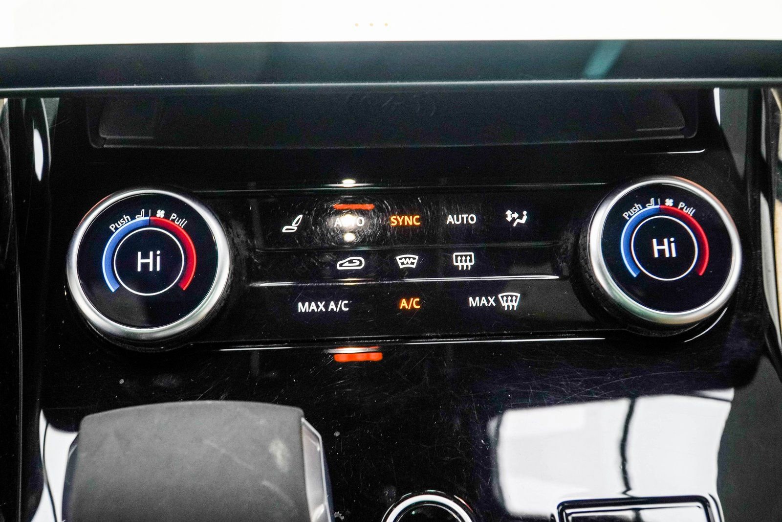 2023 Land Rover Range Rover Sport SE