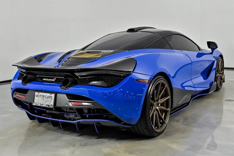 Used 2018 McLaren 720S Luxury photo 14