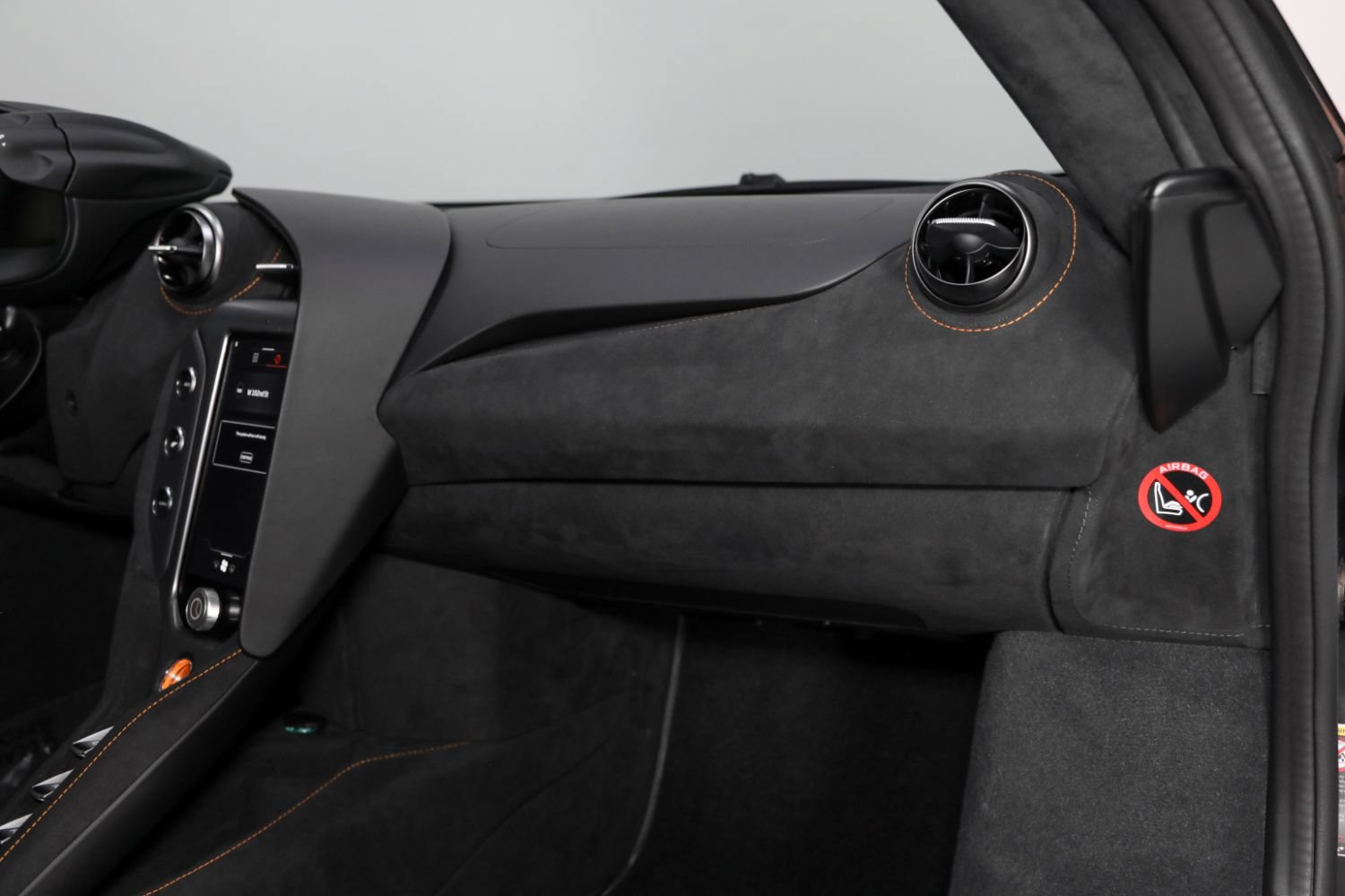 Used 2026 McLaren 750S Spider photo 33