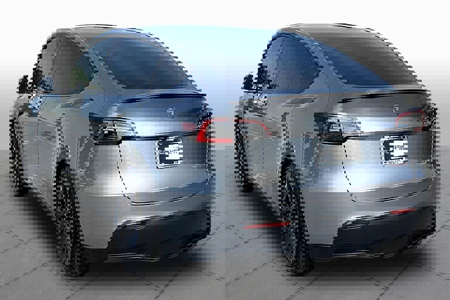 2025 Tesla Model Y Performance