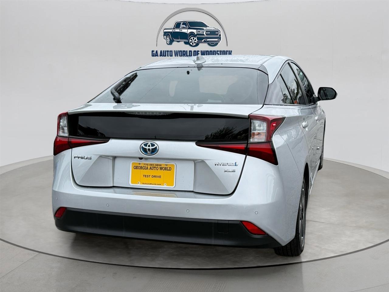 2021 Toyota Prius XLE