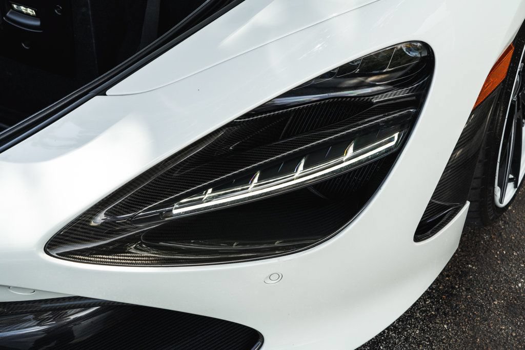 Used 2018 McLaren 720S Performance photo 29