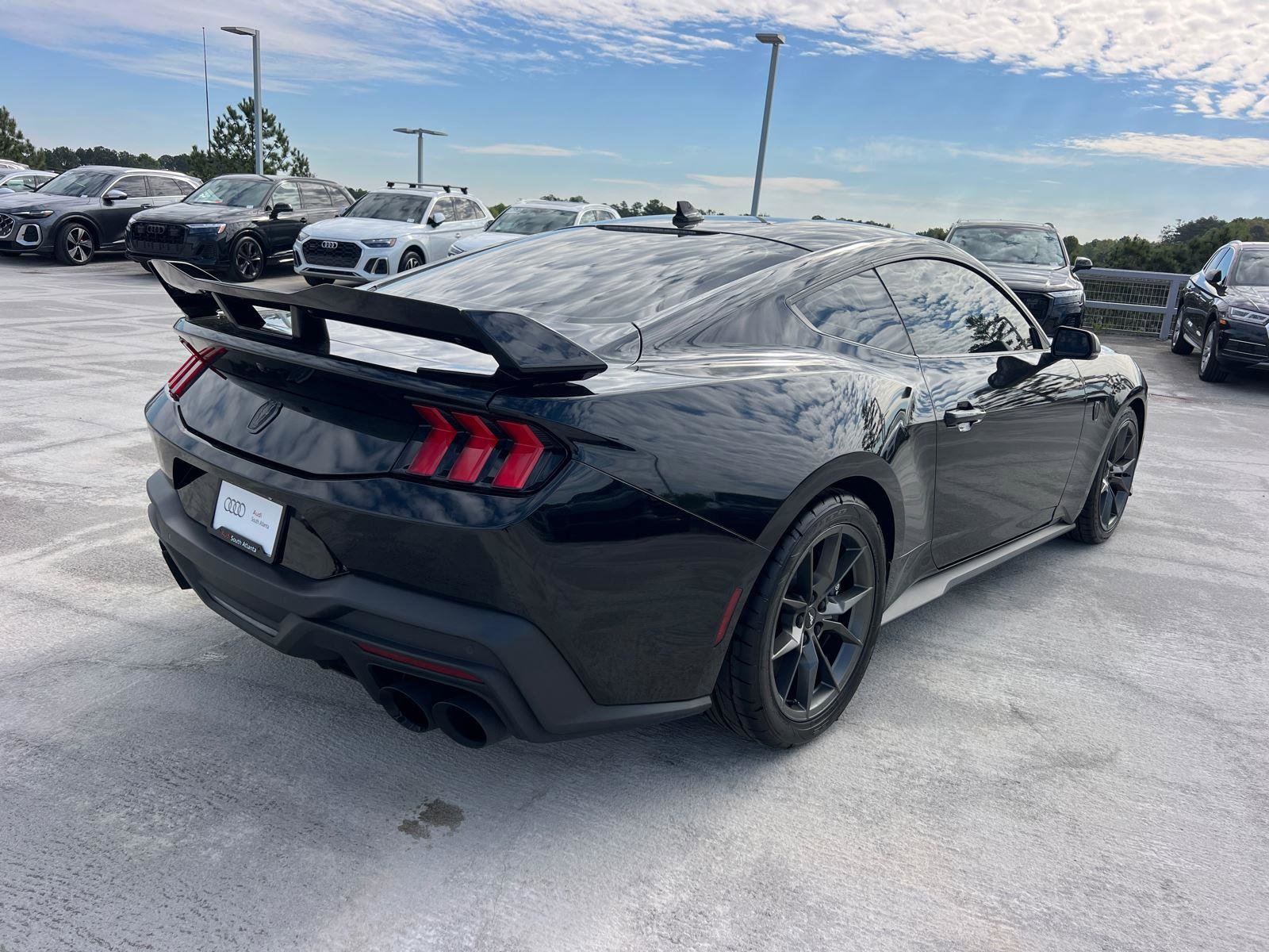 2024 Ford Mustang Dark Horse