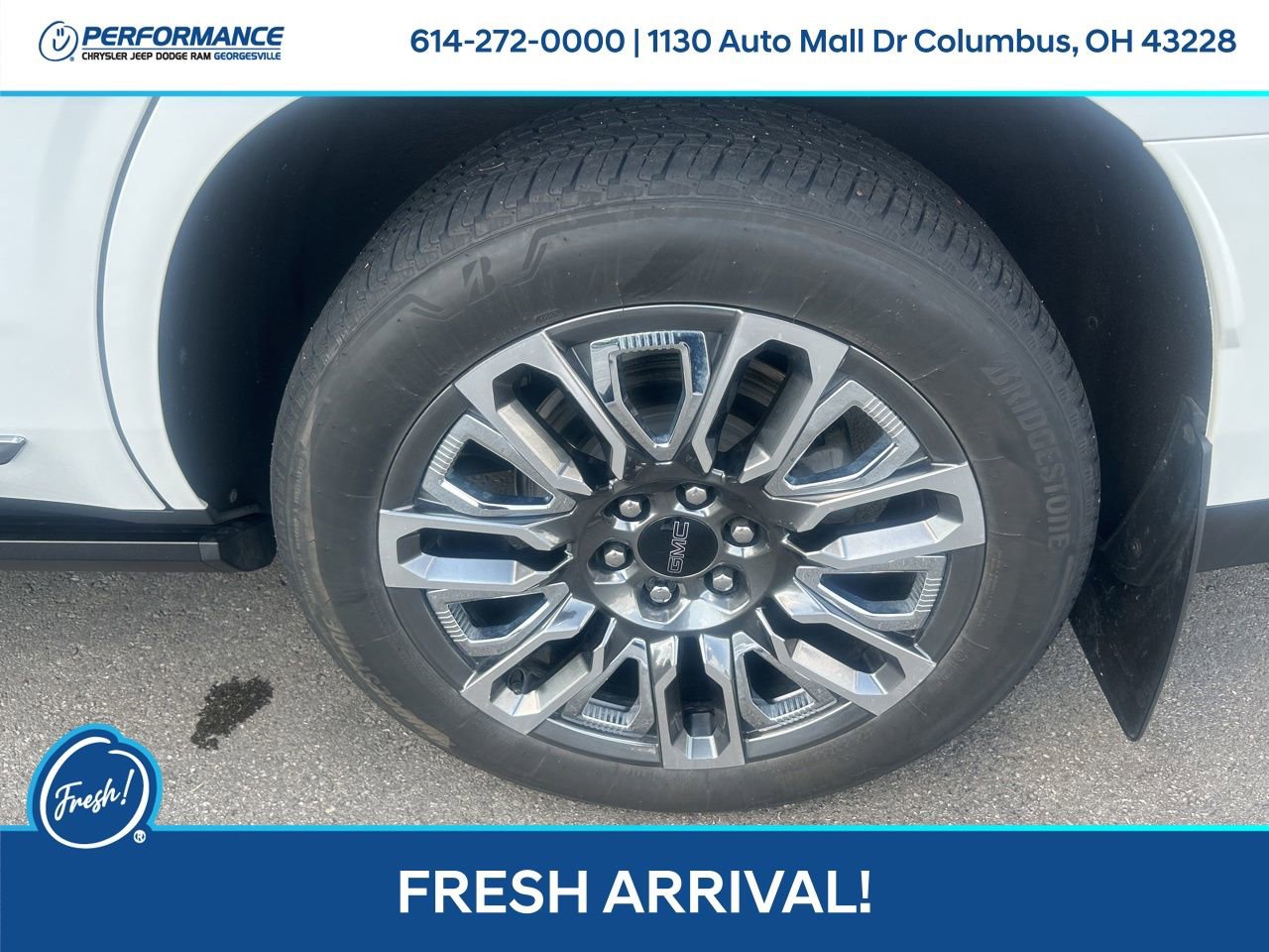 2023 GMC Yukon Denali Ultimate