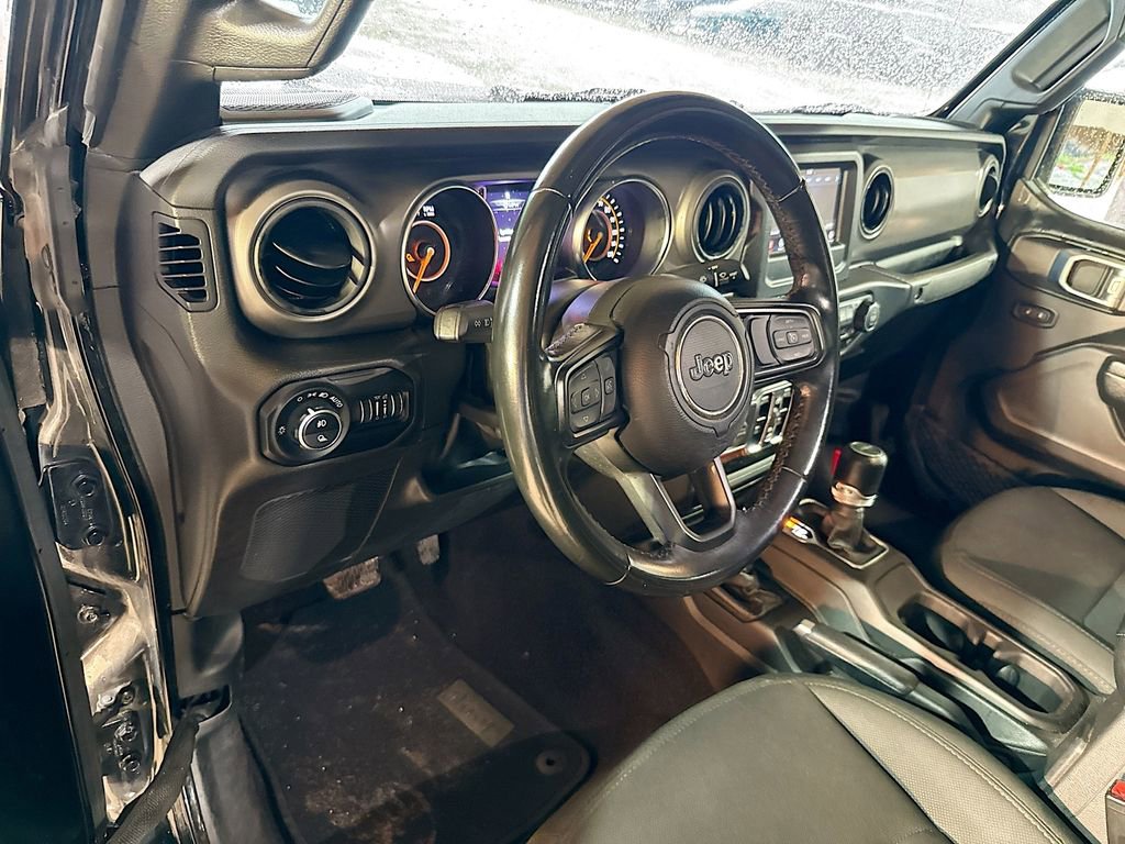 2022 Jeep Gladiator Sport