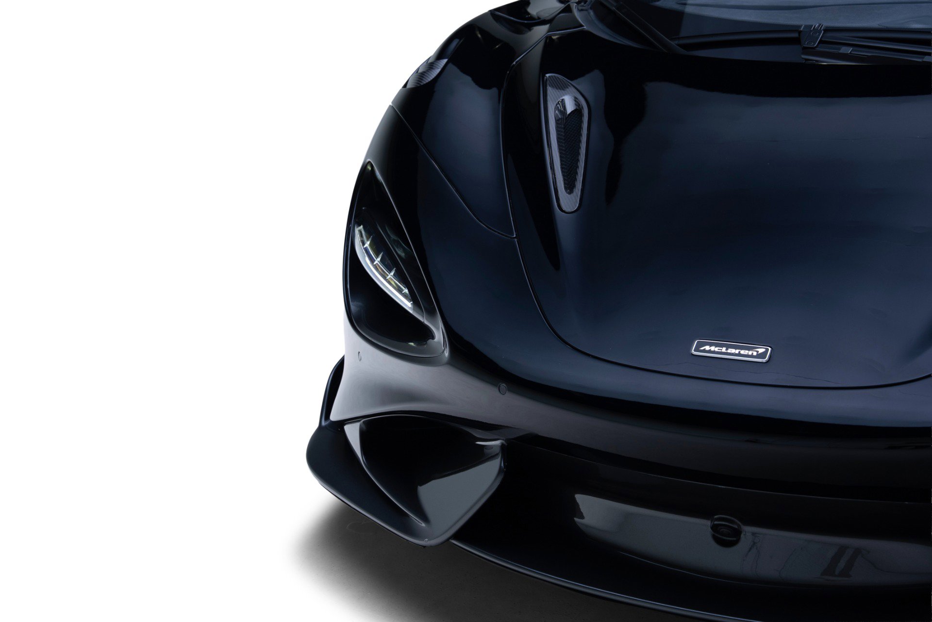 Used 2021 McLaren 765LT photo 15