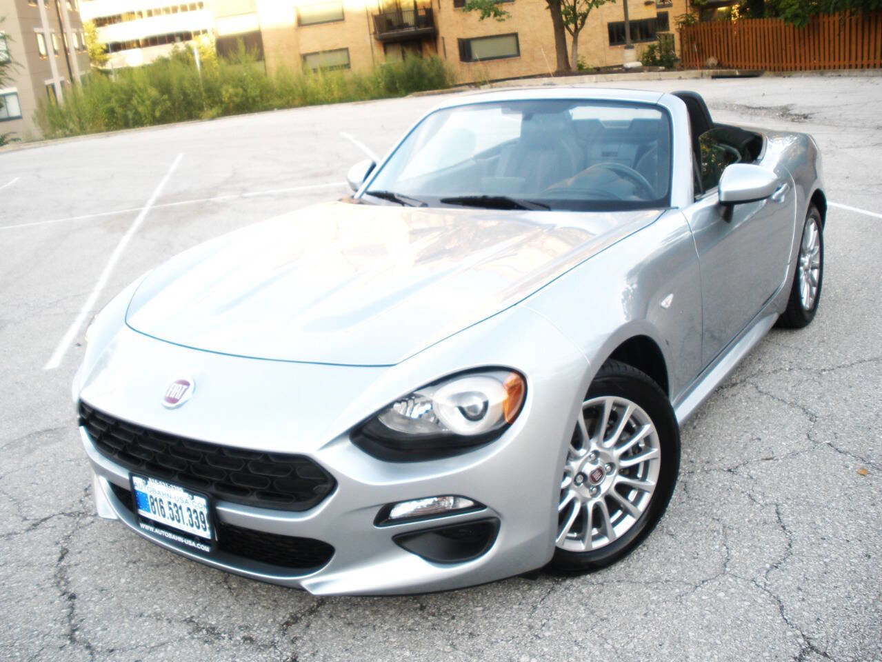 Used 2018 FIAT 124 Spider Classica w/ Technology & Siriusxm Group