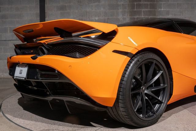 Used 2019 McLaren 720S Performance photo 39